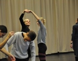 What makes a choreographic transmission successful?